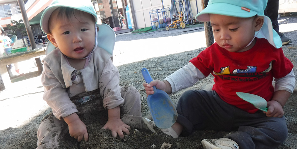 葵ヶ丘こども園スライドショー①